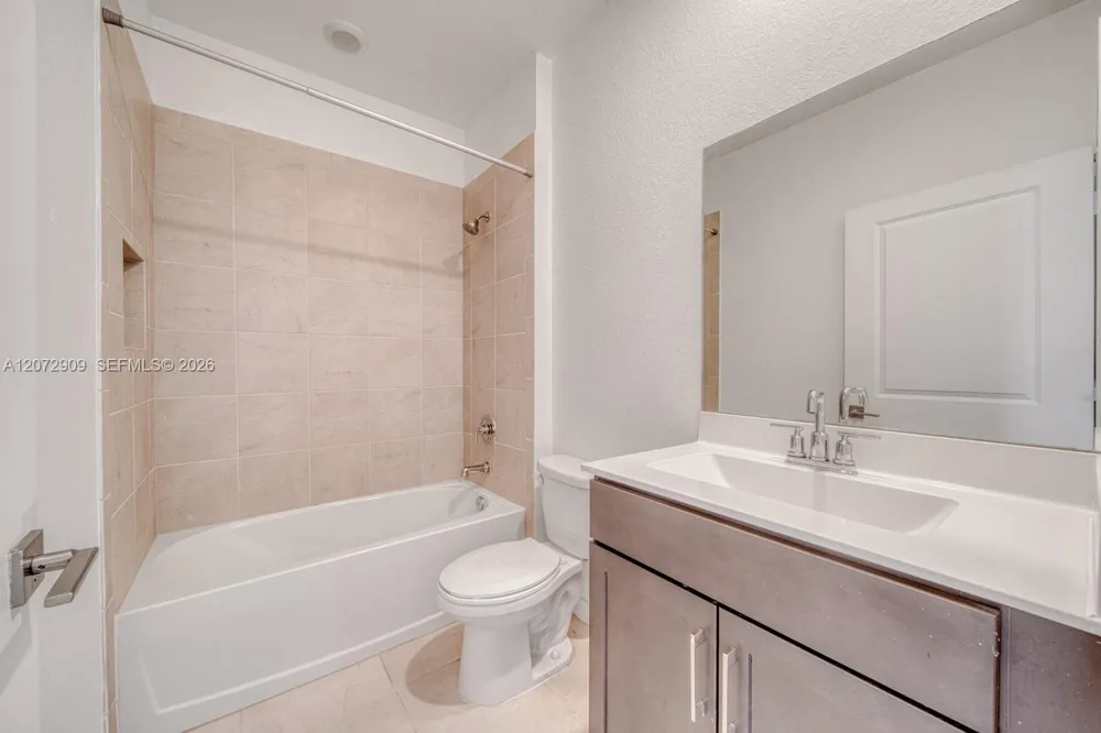 1090 SE 23rd Ave #1090 Homestead, FL 33035