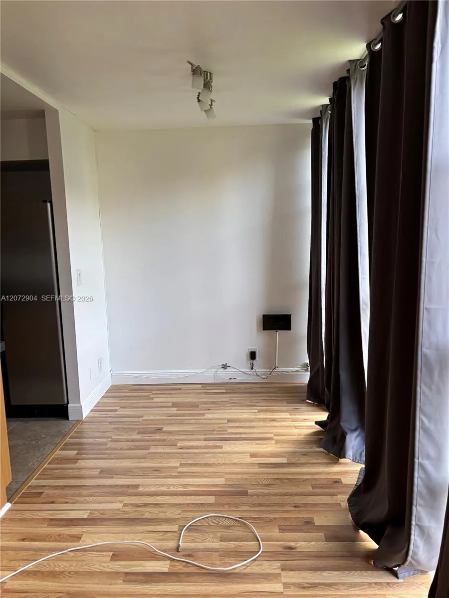 801 Three Islands Blvd #301 Hallandale Beach, FL 33009