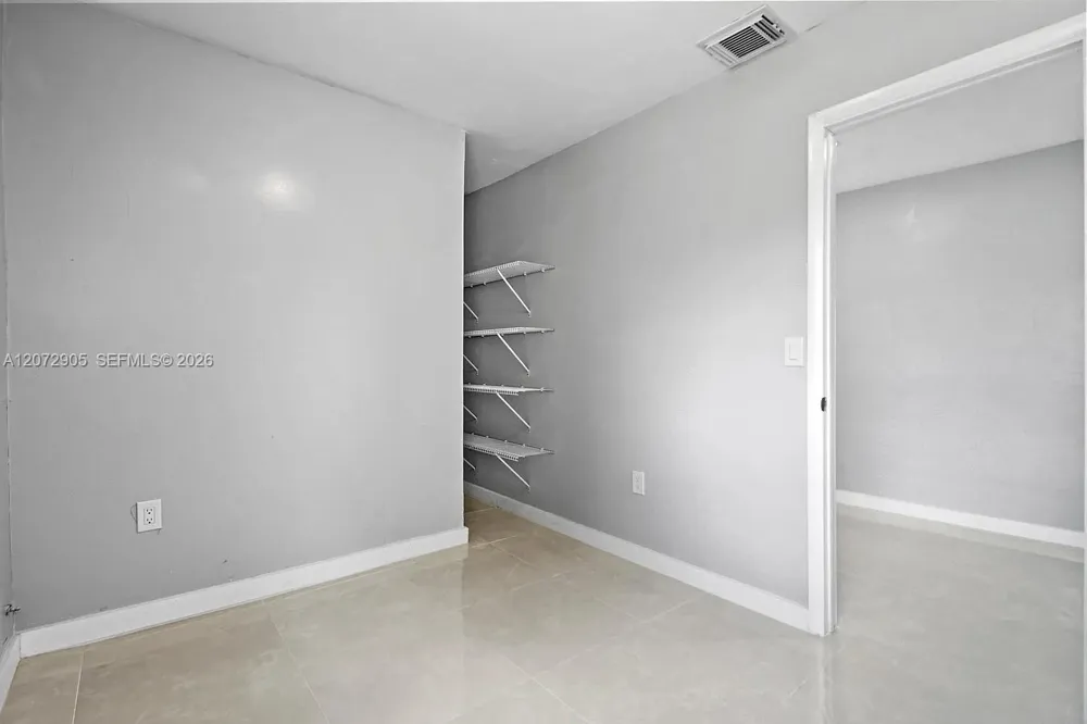 1210 Sesame St #1210 Opa-Locka, FL 33054
