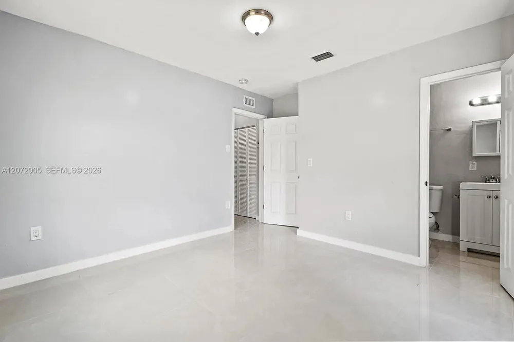 1210 Sesame St #1210 Opa-Locka, FL 33054