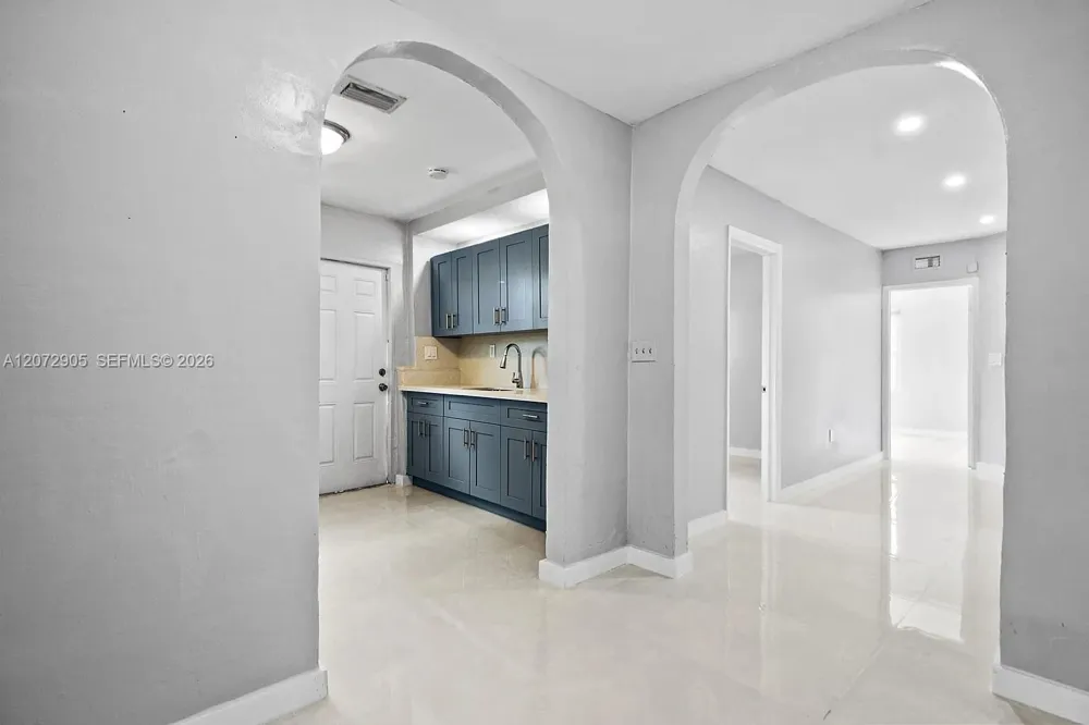 1210 Sesame St #1210 Opa-Locka, FL 33054