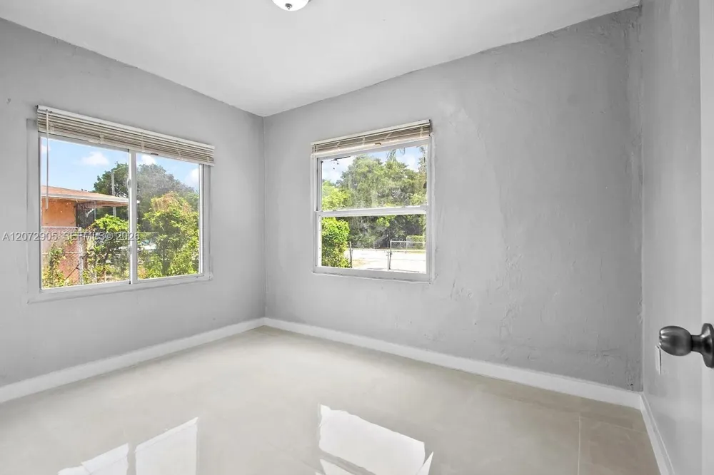 1210 Sesame St #1210 Opa-Locka, FL 33054