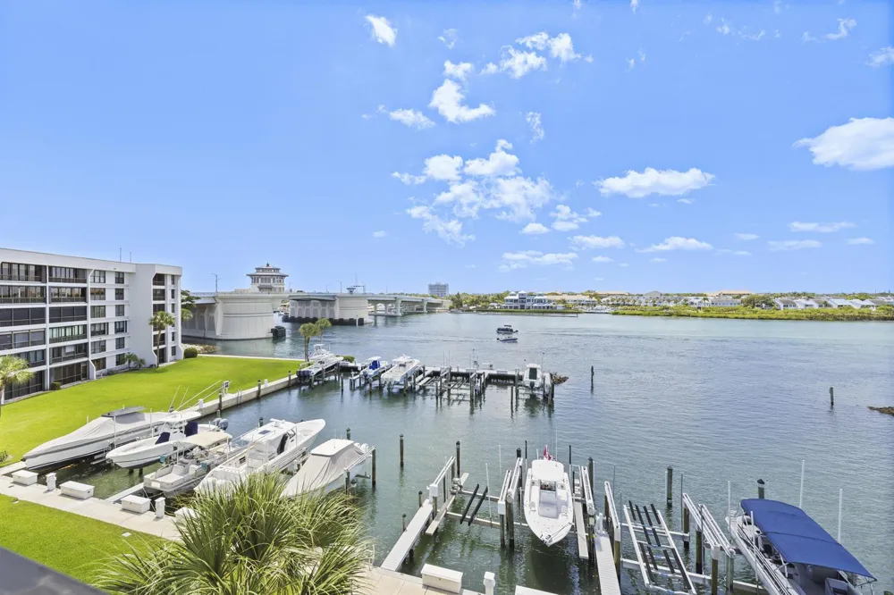 1748 JUPITER COVE DRIVE #517A Jupiter, FL 33469
