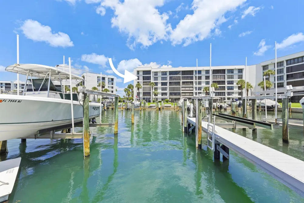 1748 JUPITER COVE DRIVE #517A Jupiter, FL 33469