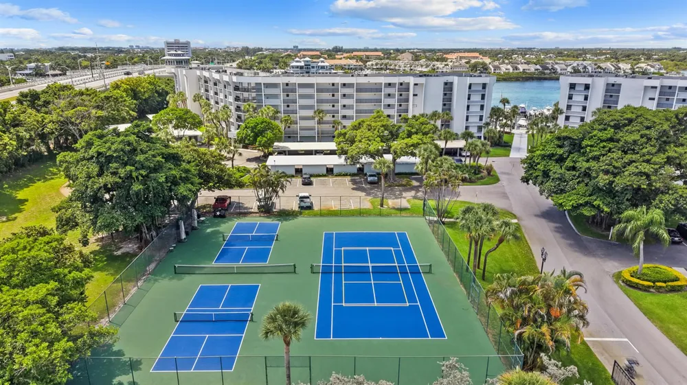 1748 JUPITER COVE DRIVE #517A Jupiter, FL 33469