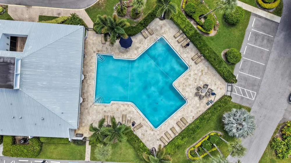 1748 JUPITER COVE DRIVE #517A Jupiter, FL 33469
