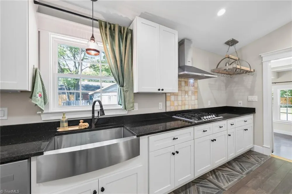 309 Maple Street Graham, NC 27253