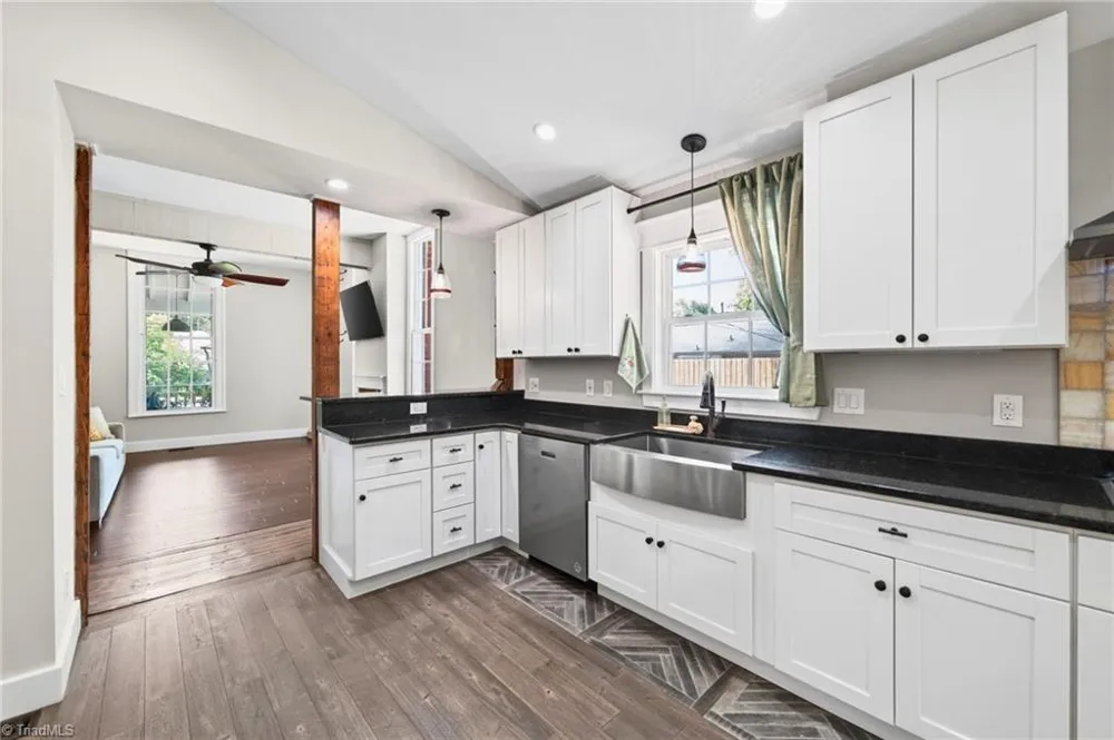 309 Maple Street Graham, NC 27253