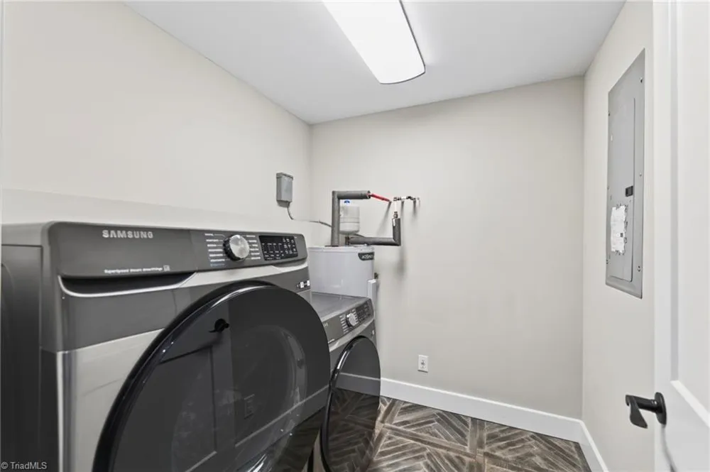 309 Maple Street Graham, NC 27253