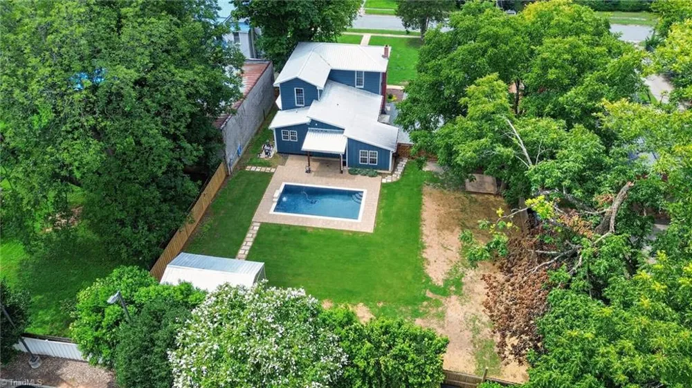 309 Maple Street Graham, NC 27253