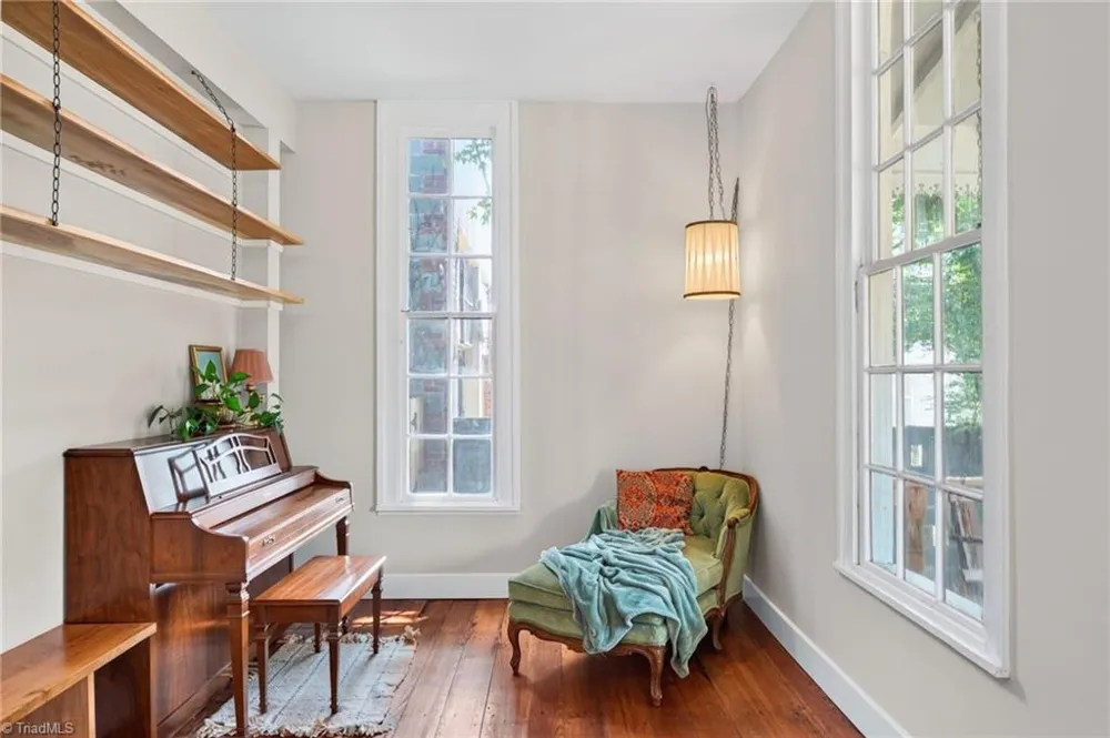 309 Maple Street Graham, NC 27253