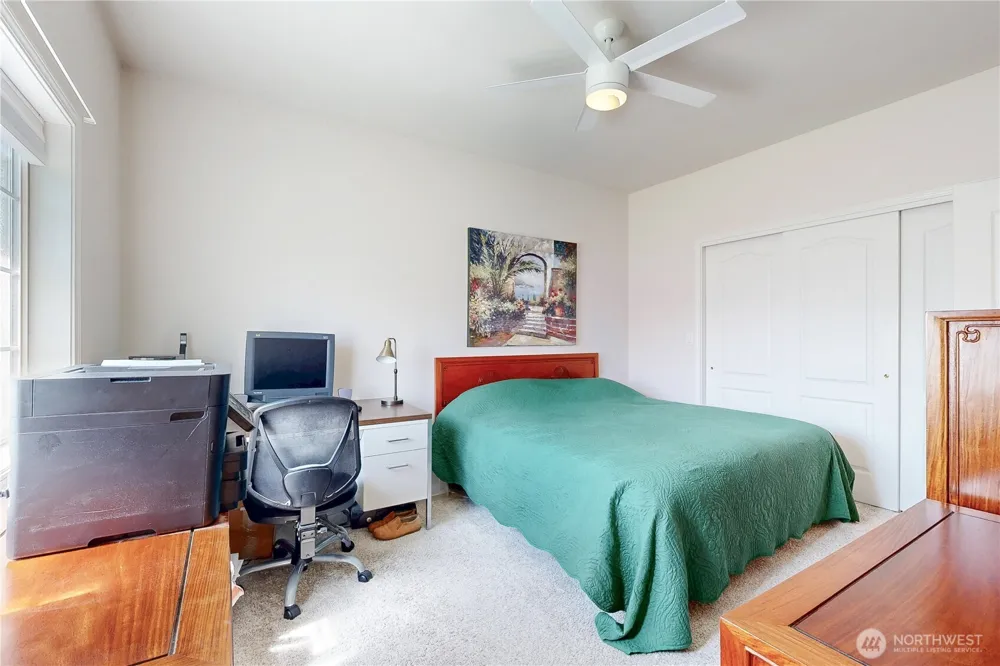 1916 SE Clover Court College Place, WA 99324