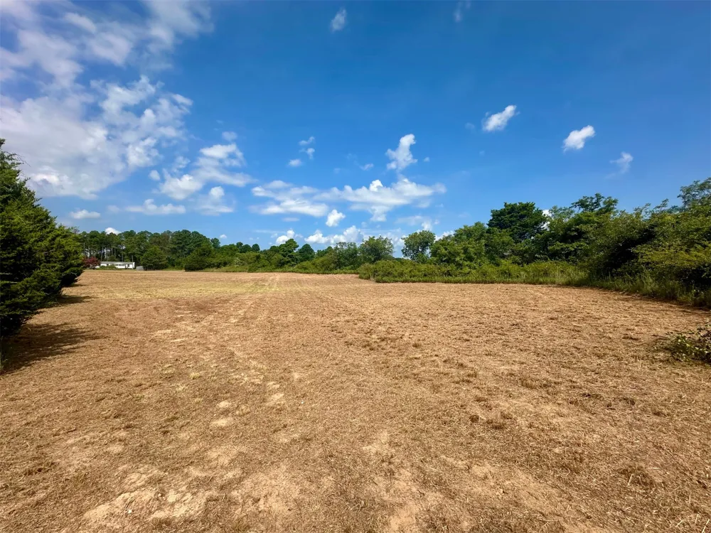 21 Pineview Circle Kingston, OK 73439