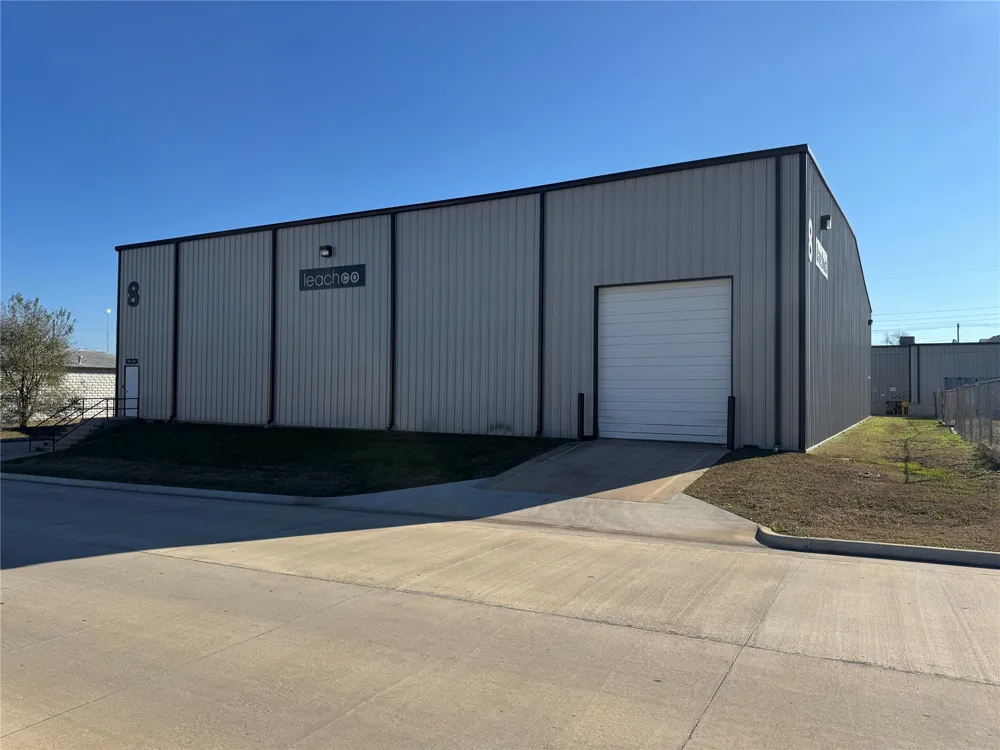 215 E 9th Street Ada, OK 74820