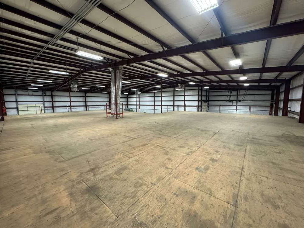 215 E 9th Street Ada, OK 74820