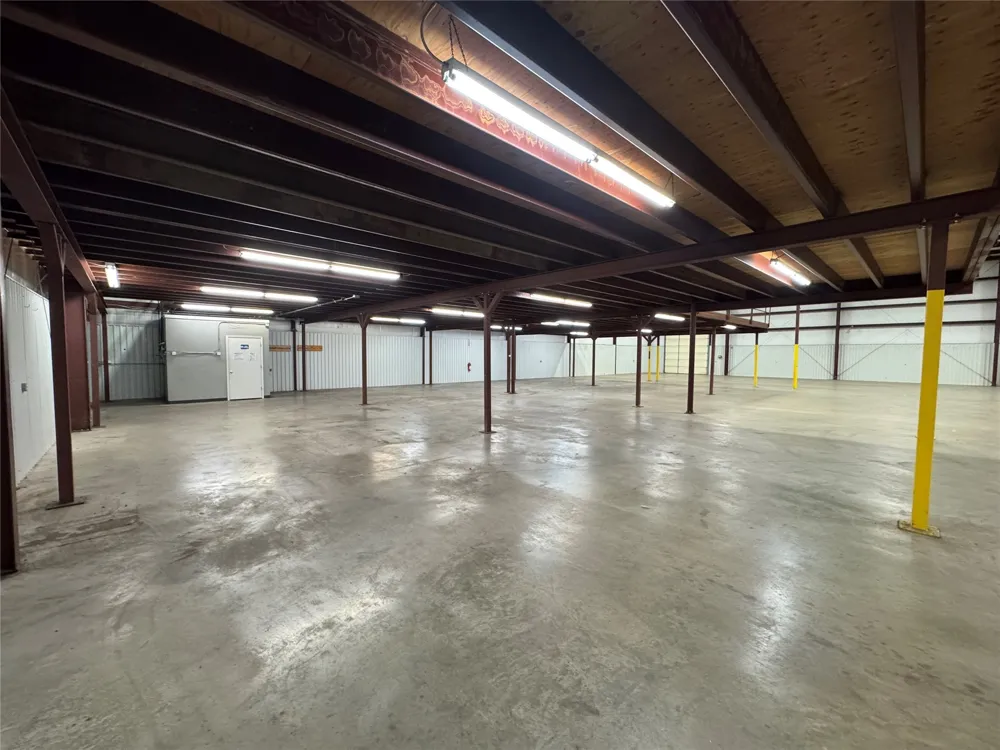 215 E 9th Street Ada, OK 74820