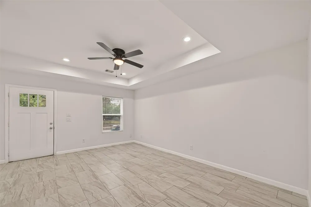 4302 Hirsch Road #B Houston, TX 77026