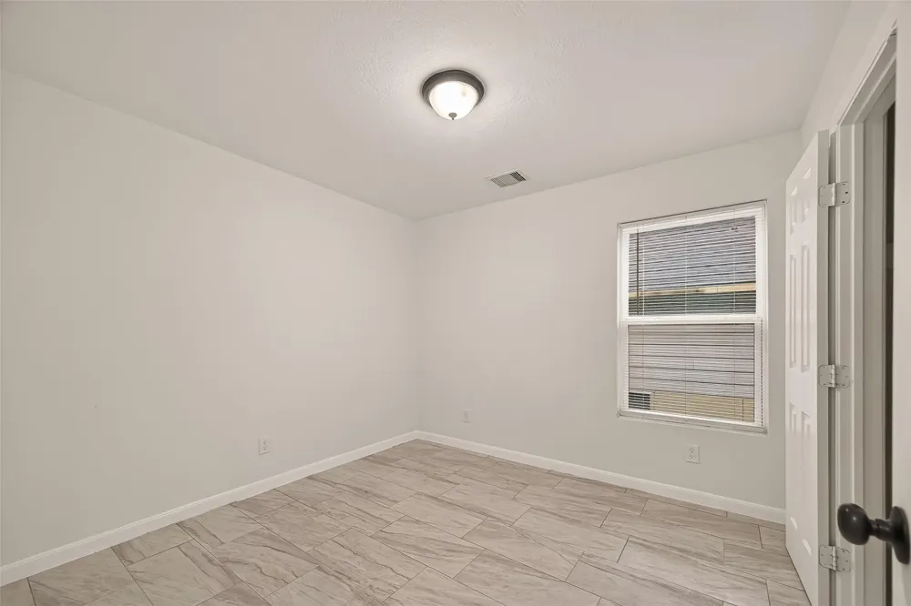 4302 Hirsch Road #B Houston, TX 77026