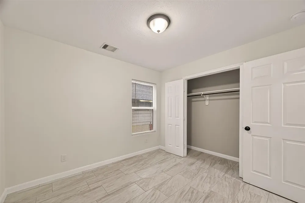 4302 Hirsch Road #B Houston, TX 77026