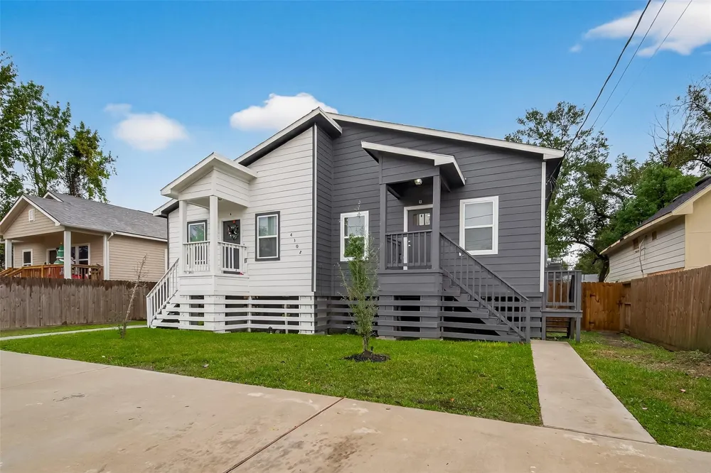 4302 Hirsch Road #B Houston, TX 77026