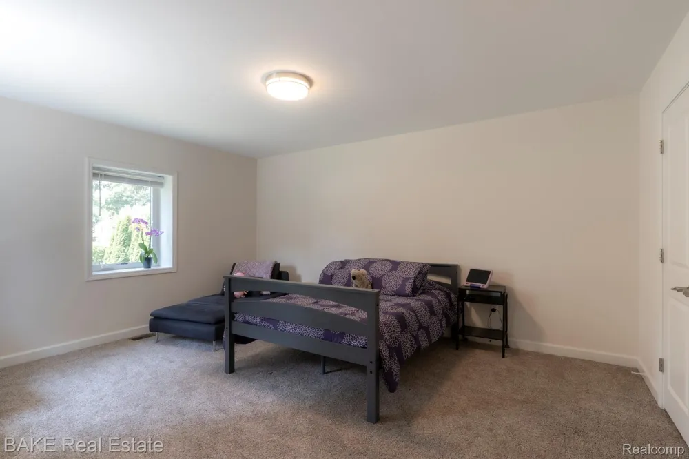 590 Sheldon Road Plymouth City, MI 48170