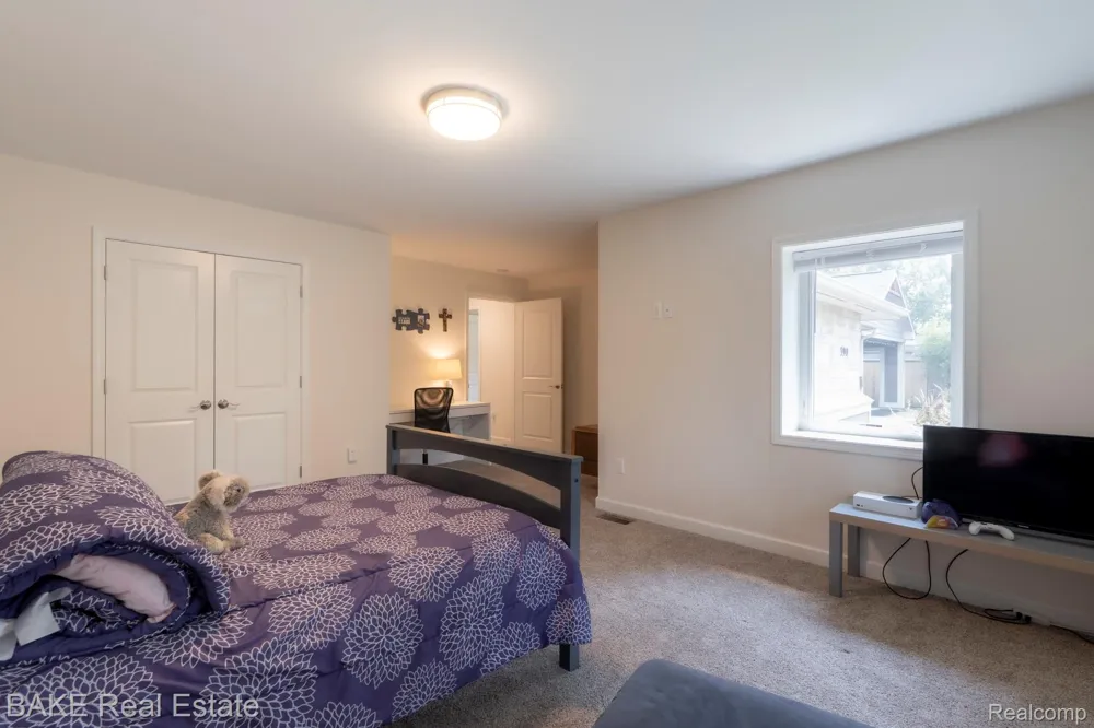 590 Sheldon Road Plymouth City, MI 48170