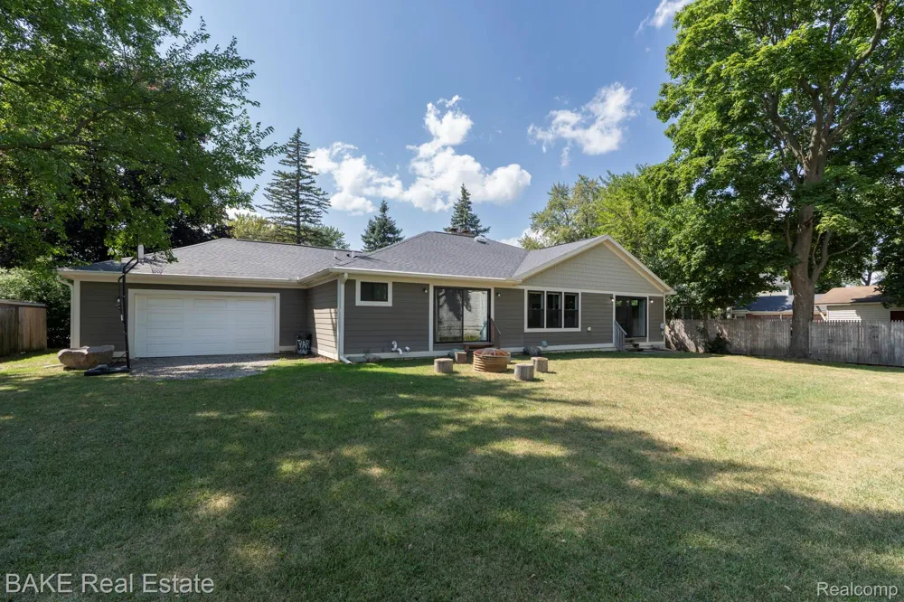 590 Sheldon Road Plymouth City, MI 48170