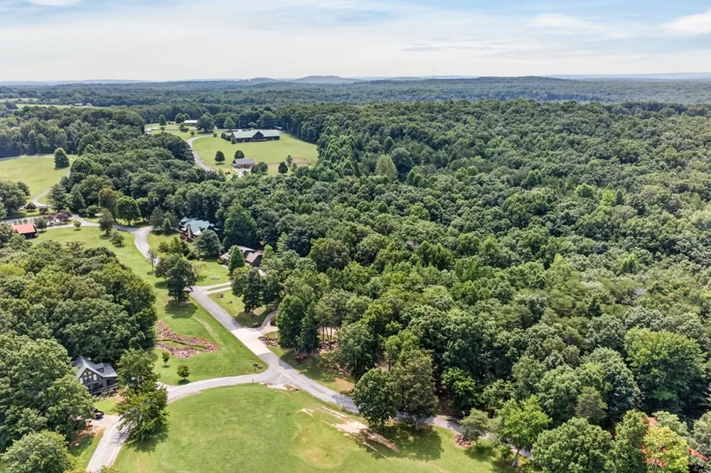 335 High Meadow Dr Spencer, TN 38585