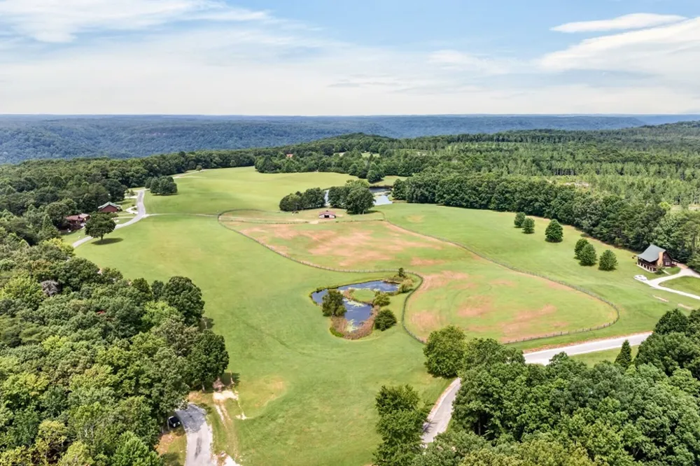 335 High Meadow Dr Spencer, TN 38585