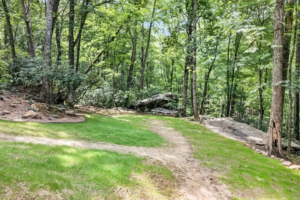 335 High Meadow Dr Spencer, TN 38585