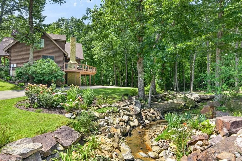 335 High Meadow Dr Spencer, TN 38585