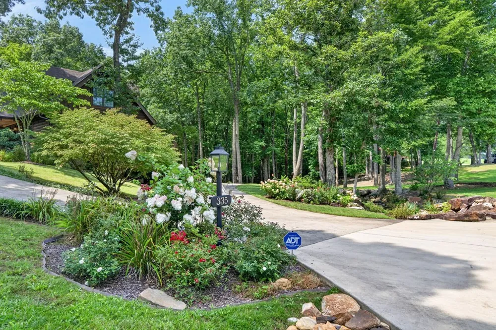 335 High Meadow Dr Spencer, TN 38585