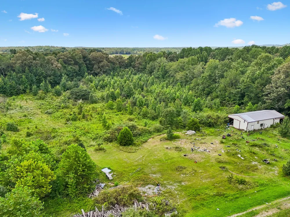 2010 Rock Rd Morrison, TN 37357