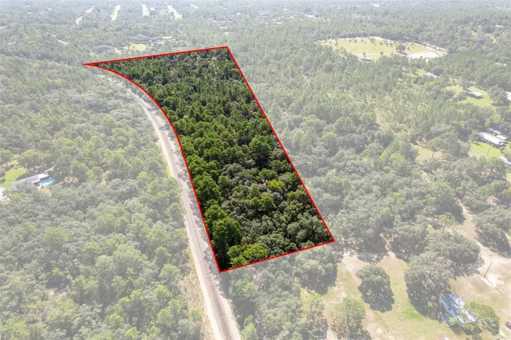 10806 STATUE POINT Dunnellon, FL 34433