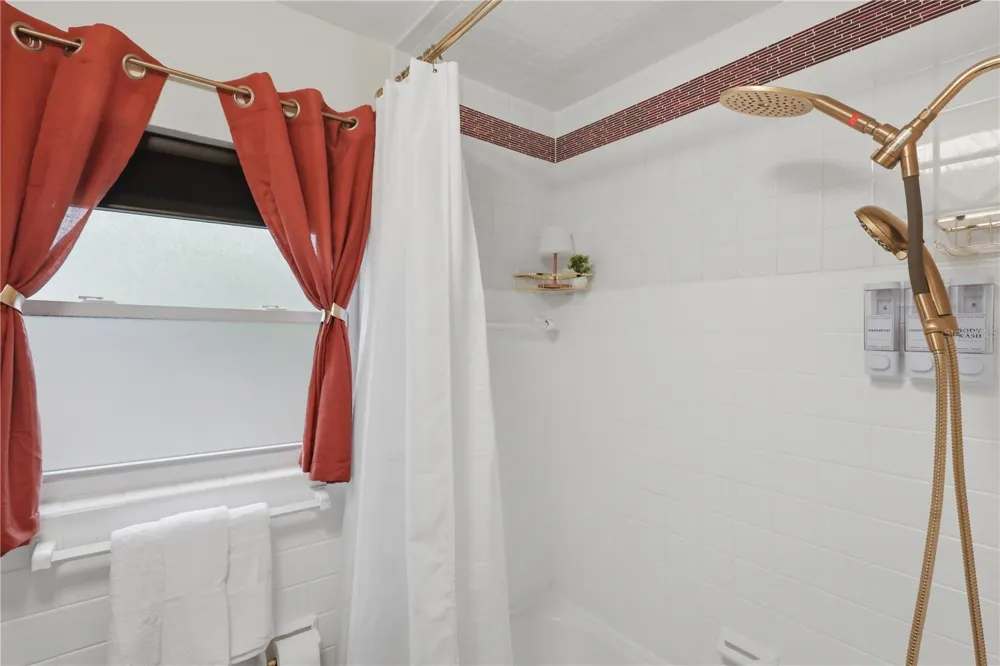2341 DEVON COURT Winter Park, FL 32789