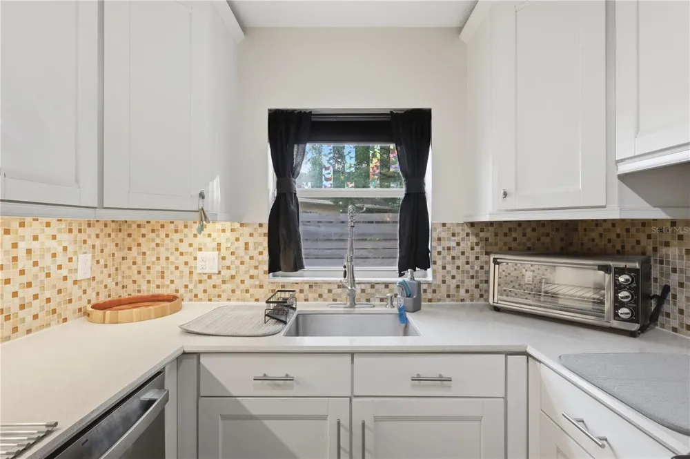 2341 DEVON COURT Winter Park, FL 32789