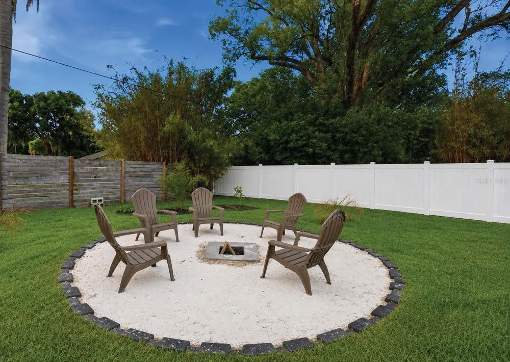 2341 DEVON COURT Winter Park, FL 32789