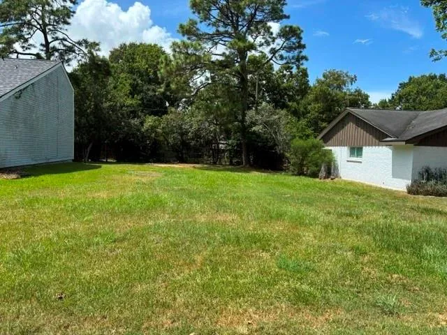 4730 Charles Street Pasadena, TX 77586