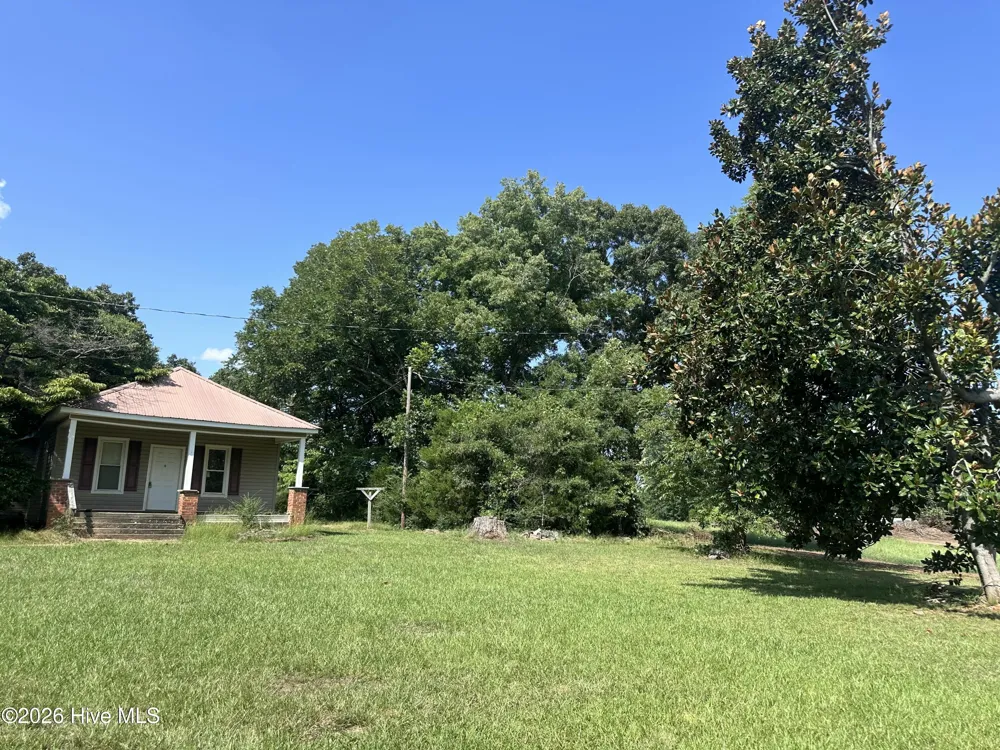 2644 Spies Road Robbins, NC 27325