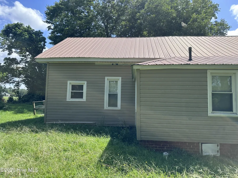 2644 Spies Road Robbins, NC 27325