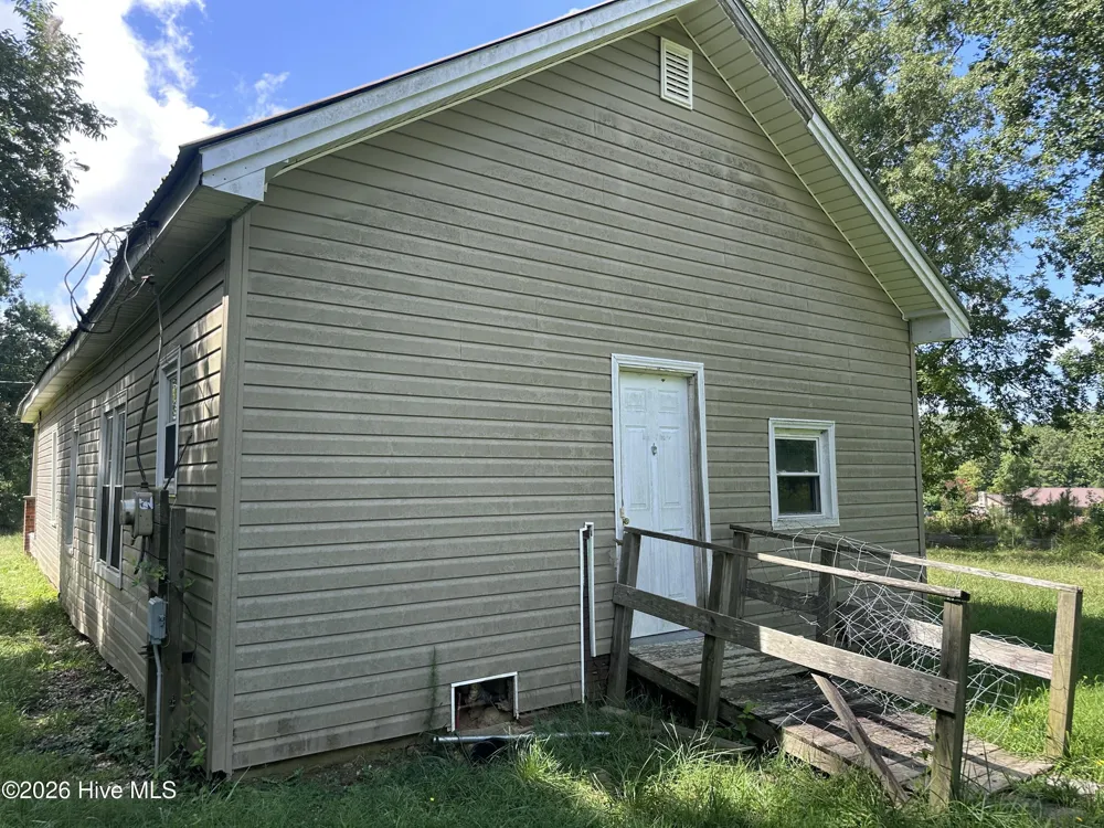 2644 Spies Road Robbins, NC 27325