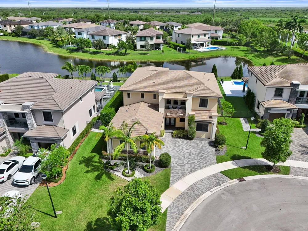 10423 COBALT COURT Parkland, FL 33076
