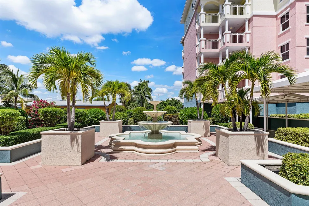 2051 SE 3rd Street #307 Deerfield Beach, FL 33441