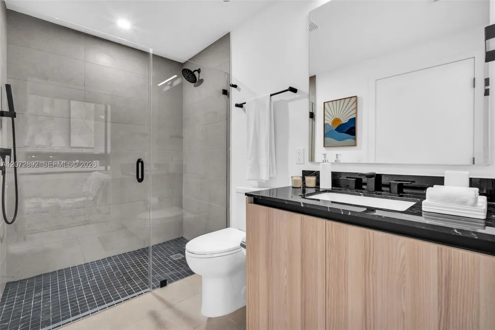 225 Miami Ave #210 Miami, FL 33128