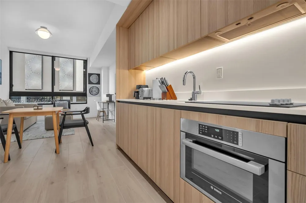 225 Miami Ave #210 Miami, FL 33128