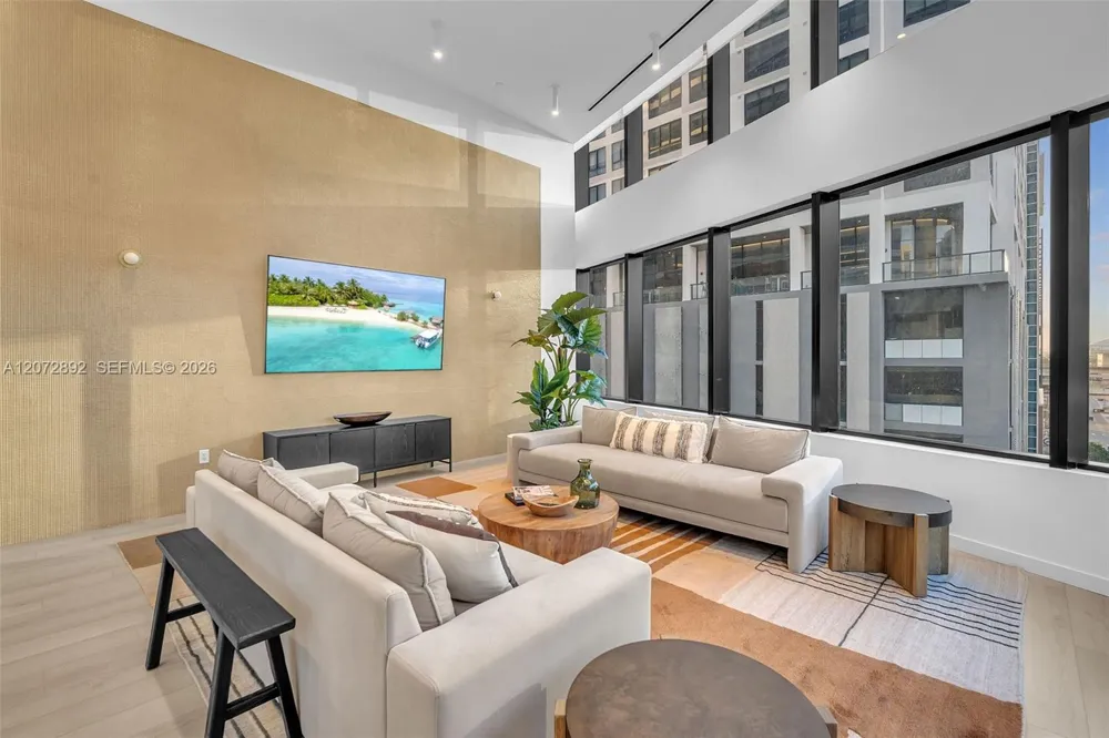 225 Miami Ave #210 Miami, FL 33128