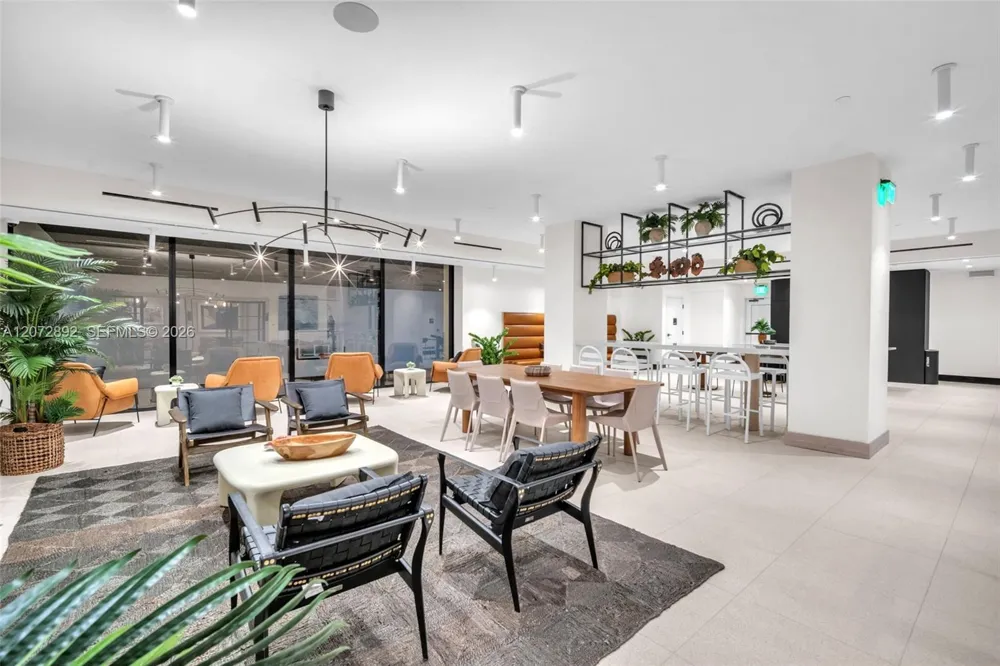 225 Miami Ave #210 Miami, FL 33128