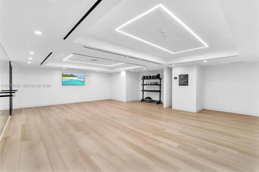 225 Miami Ave #210 Miami, FL 33128