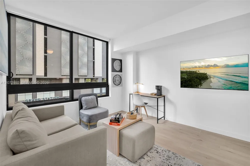 225 Miami Ave #210 Miami, FL 33128