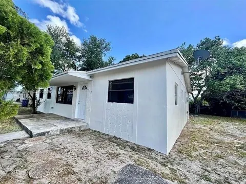 2460 NW 179th St #2460